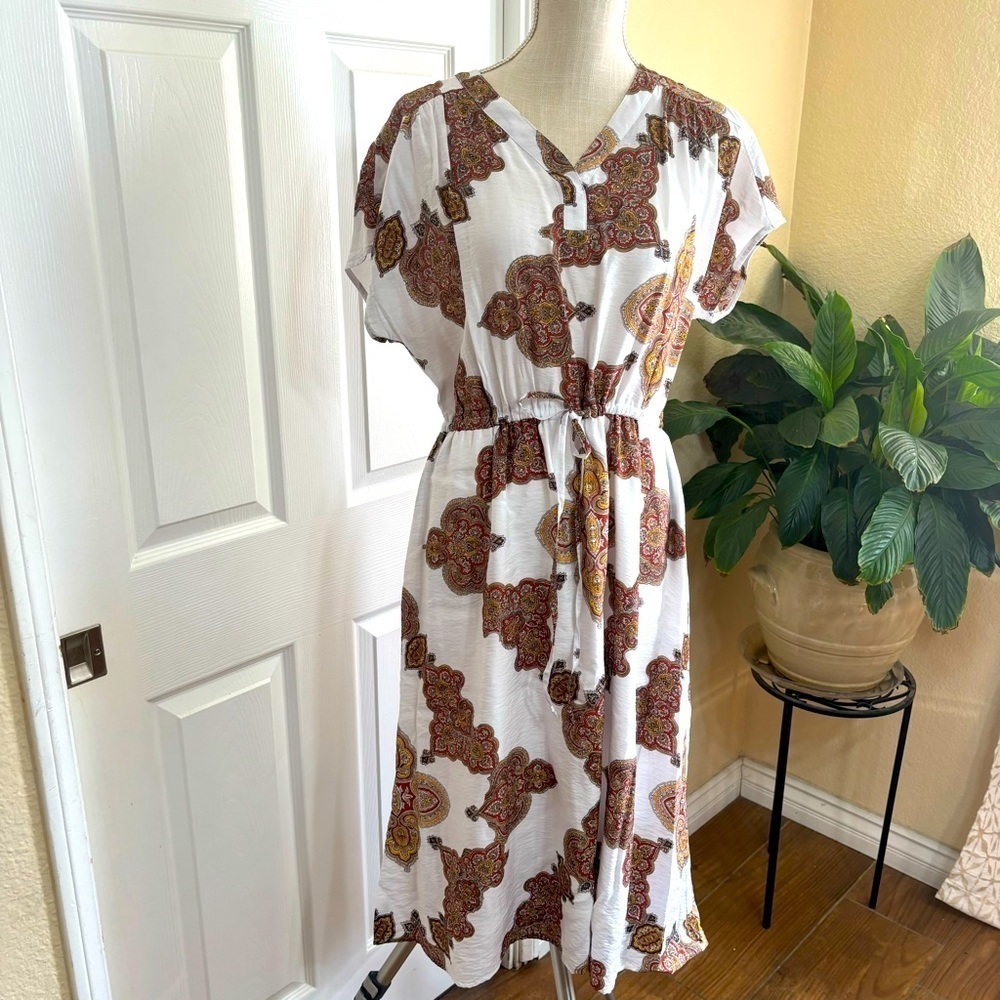 Liz Claiborne Midi Dress Medium White Paisley Medallion Drawstring Waist SU22LCC